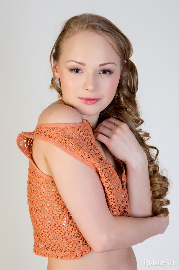 Лизушка, 31 год, 0 размер груди